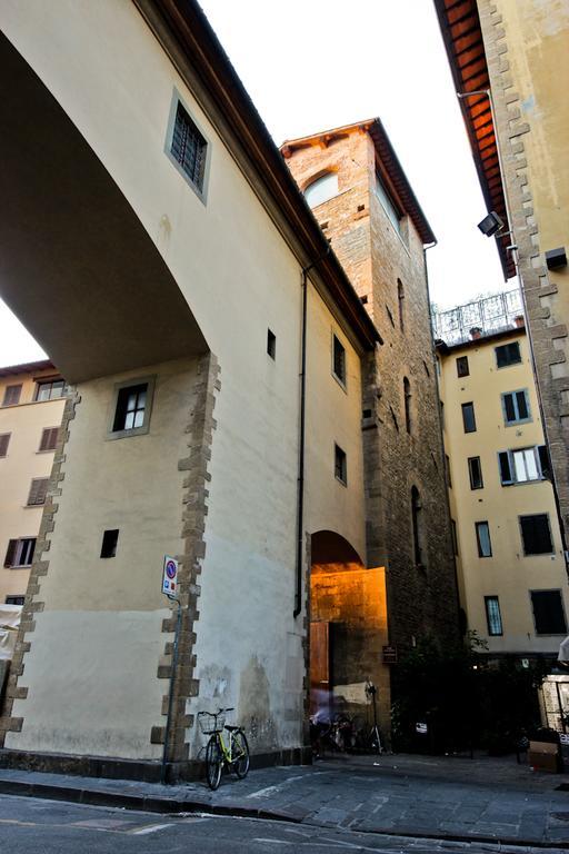 Ponte Vecchio Tower Lejlighed Firenze Eksteriør billede